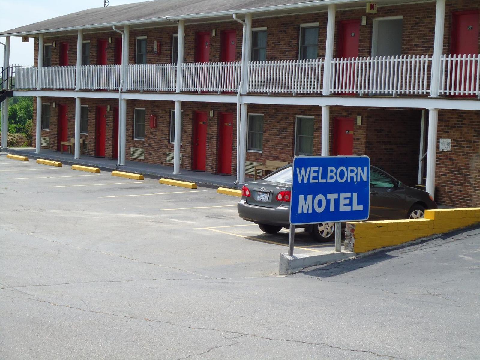 Welborn Motel - Hamptonville image 3