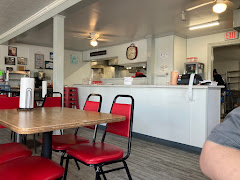 Restaurant near Welborn Motel - Hamptonville